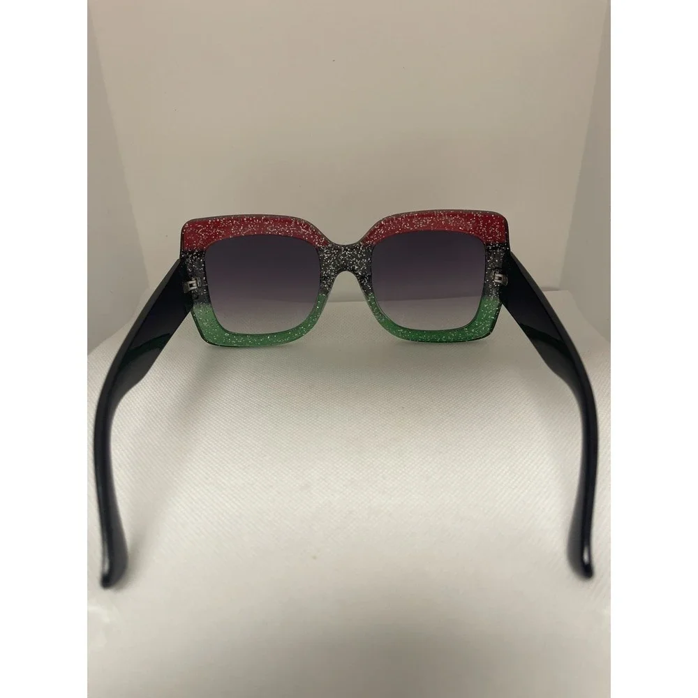 The Unbranded Brand oversize sunglasses